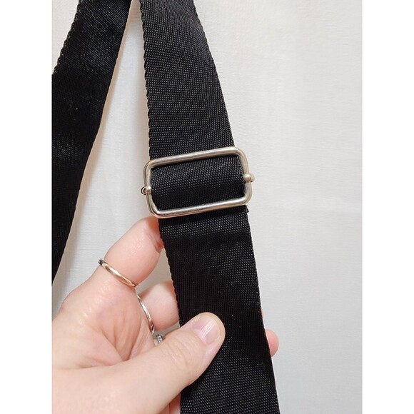 MAXX NEW YORK WOMENS BLACK MINI FOLD OVER CLUTCH BAG LINED FANNY POUCH TRAVEL - Picture 4 of 15